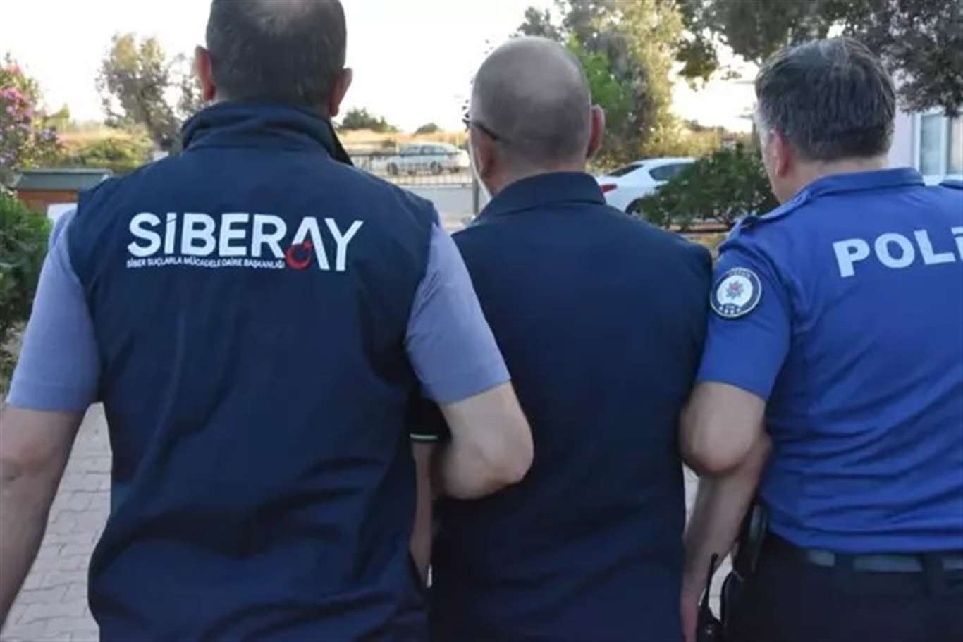    Muğla dahil 6 ilde yasa dışı bahis operasyonu haberi